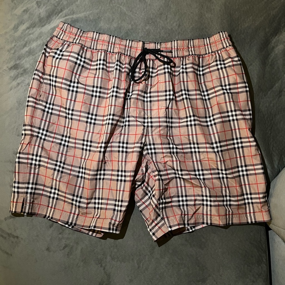 Burberry shorts and slides